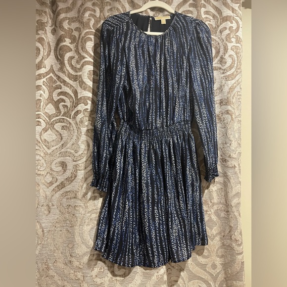Michael KORS dress - Picture 1 of 3